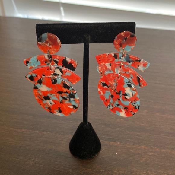 Jewelry - Red, Gray, and Black Geometric Dangle Earrings